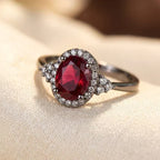 Anel Halo de Prata com Rubis